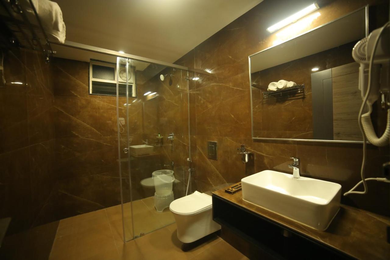 Hotel Sree Fortune Grand, Tadepalli Tadepalle Exterior foto