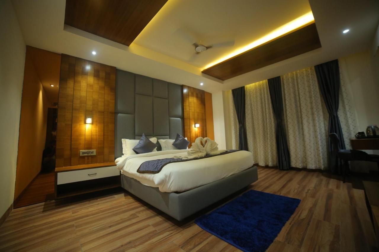 Hotel Sree Fortune Grand, Tadepalli Tadepalle Exterior foto