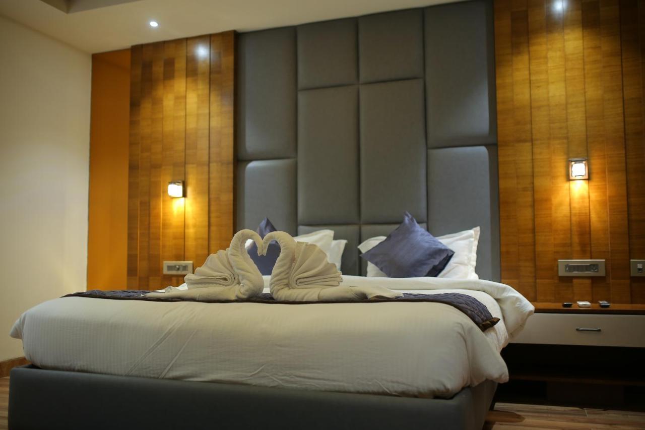 Hotel Sree Fortune Grand, Tadepalli Tadepalle Exterior foto