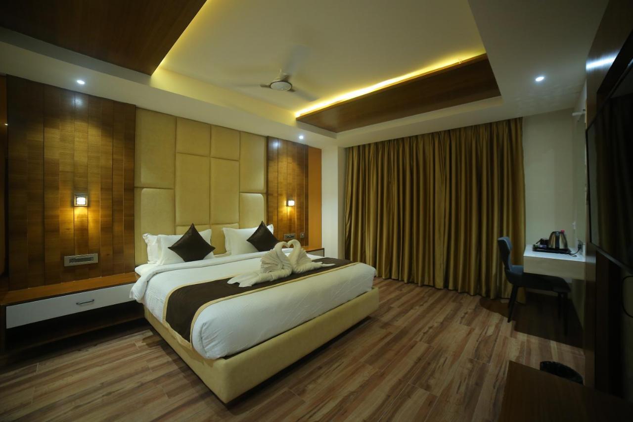 Hotel Sree Fortune Grand, Tadepalli Tadepalle Exterior foto