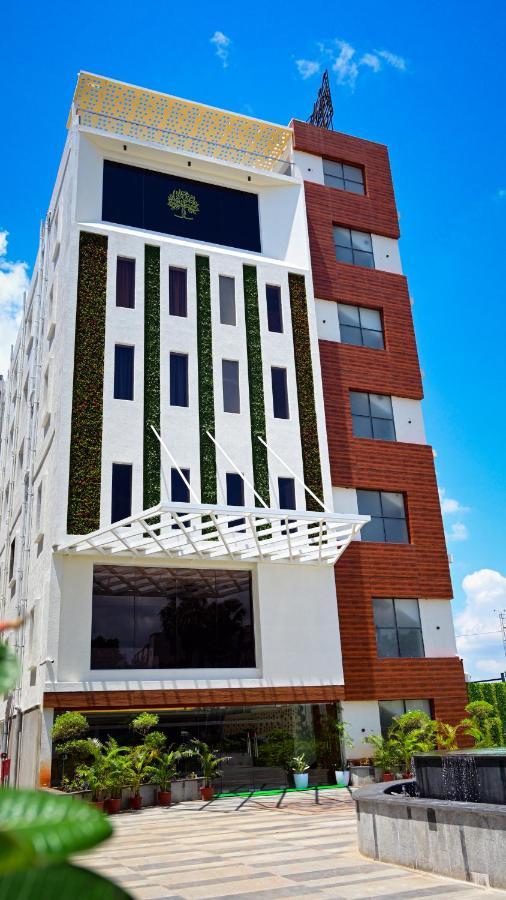 Hotel Sree Fortune Grand, Tadepalli Tadepalle Exterior foto